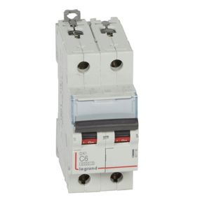 Legrand - Autom. DX³ 6000A/10kA 2P C06 400V 2 modules