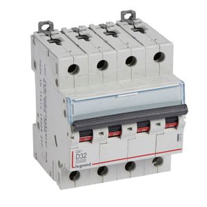 Legrand - Autom. DX³ 10000A/16kA 4P D32 400V - 4 modules